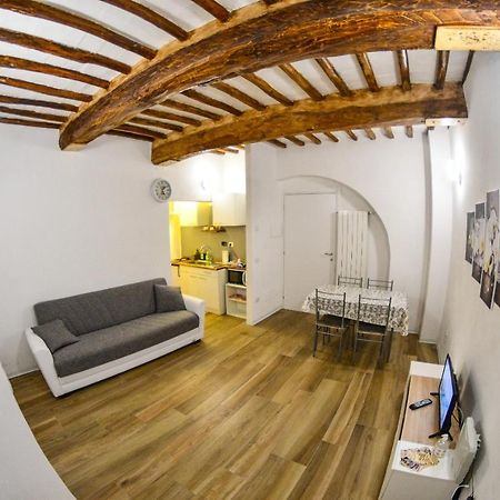 Apartmán A Casa Di Silvia Foligno Exteriér fotografie